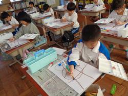 1年生図工の授業