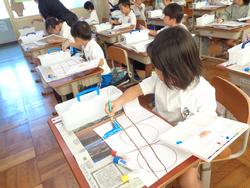 1年生図工の授業
