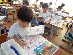 1年生図工の授業