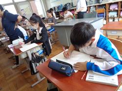 教育実習生の研究授業
