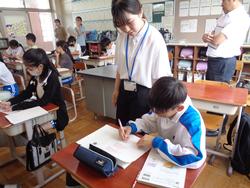 教育実習生の研究授業