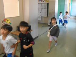 垂直避難訓練の様子