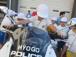 3年生警察署見学