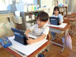 1年生図工の授業