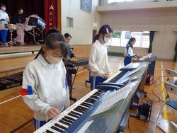5年生音楽会の練習
