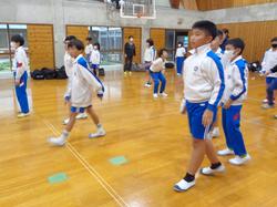 ダンスの練習