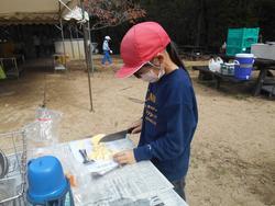 野外炊飯の様子