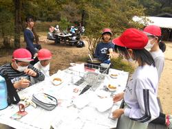 野外炊飯の様子
