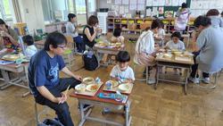 給食