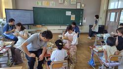 給食