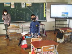 発表している様子1