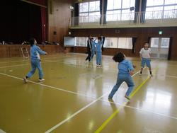 スポーツクラブ