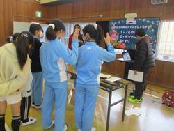 パビリオンを楽しんでます