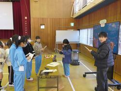 パビリオンを楽しんでます