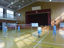 スポーツクラブ