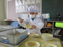 給食当番