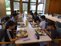 朝食