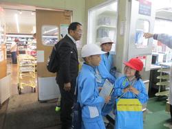 バックヤードの見学