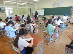 授業の様子　4年生