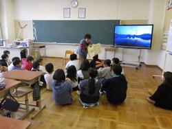 読み聞かせの様子3
