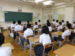 全校朝会