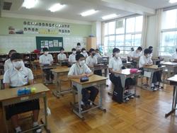 全校朝会