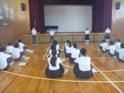 学年集会