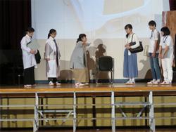 劇「ヒトミ」