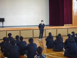 学年集会