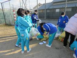 生徒会役員が分別