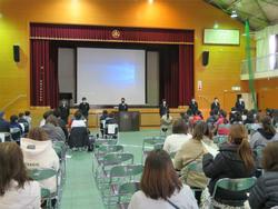 生徒会による学校紹介