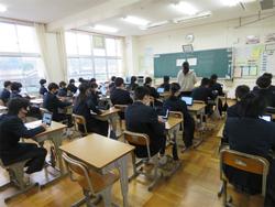 学年集会(2年生)