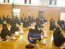 学年集会(1年生)