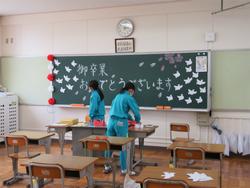 3年生教室の飾り付け