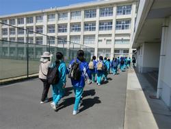 校外学習
