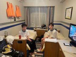 ホテルの部屋2