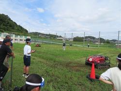 ラジコン草刈り機1
