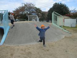 つきやま