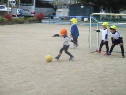 サッカー