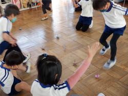 コマ回し大会sの様子