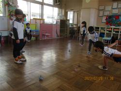 コマ回し大会様子