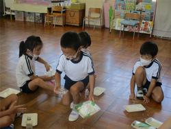片栗粉のお団子遊び