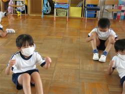 新聞読んでいます