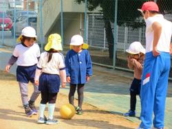 5年生に教えてもらっています
