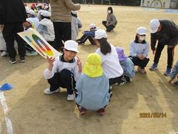 お兄さん、お姉さんが優しく教えてくれるよ