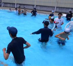 中学部プール(2)