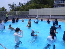 中学部プール1
