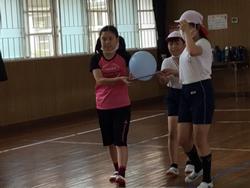 風船リレーの様子