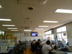 職員室で研修