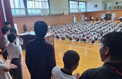 全校朝会の様子
